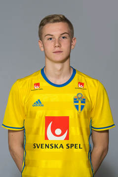Nils Küchler som spelar i P15/00-landslaget