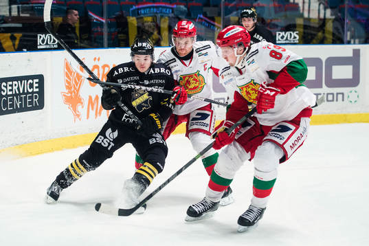 s Malte Strömwall mot Moras Daniel Hermansson och Patrik