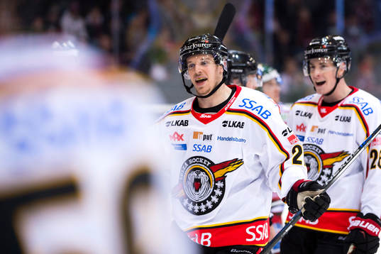 Luleås Brendan Mikkelson jublar