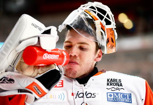 Karlskronas målvakt Linus Fernström