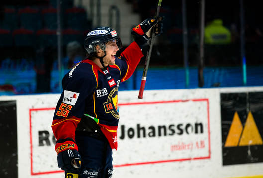 Djurgårdens Robin Norell firar sitt och Djurgårdens 3-0