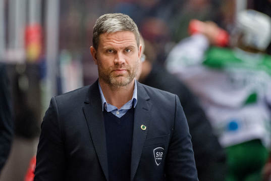 Rögles assisterande tränare Mikael Chrintz-Gath