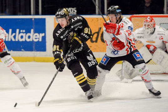 s Malte Strömwall och Vita Hästens Ludvig Martinsson