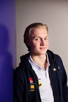 Alexander Nylander, spelare i Sveriges juniorlandslag i