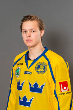 Linus Söderström, spelare i Sveriges juniorlandslag i