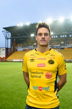 Nyförvärvet Jörgen Horn poserar på Borås arena
