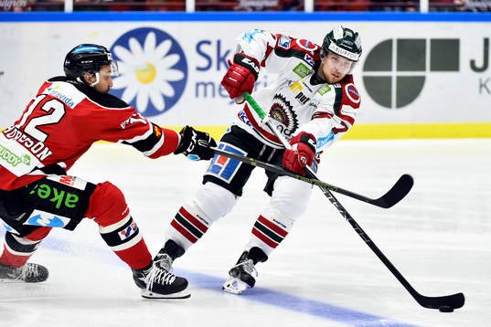 Frölundas Henrik Tömmernes och Malmö Redhawks Andreas