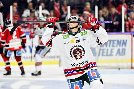 Frölundas Lukas Bengtsson jublar
