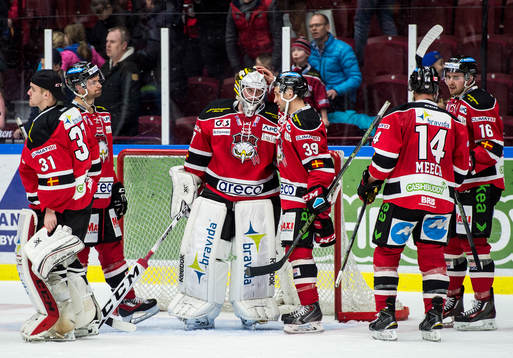 Malmö Redhawks målvakt Tim Hultstrand, T.J. Galiardi,