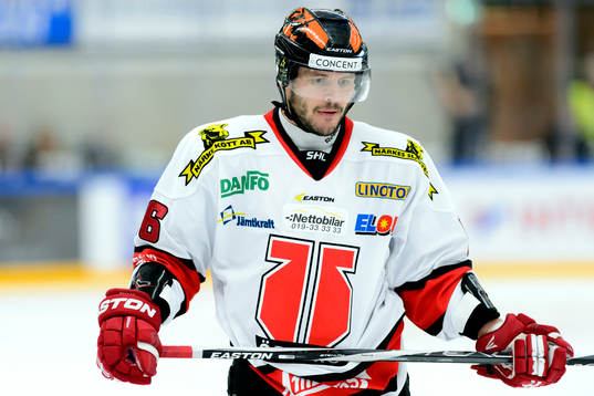 Örebros Johan Wiklander deppar