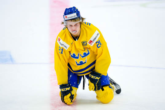 Sveriges William Nylander har ont