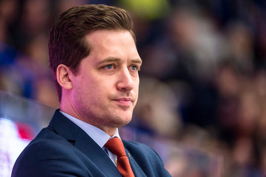 Växjös tränare Sam Hallam
