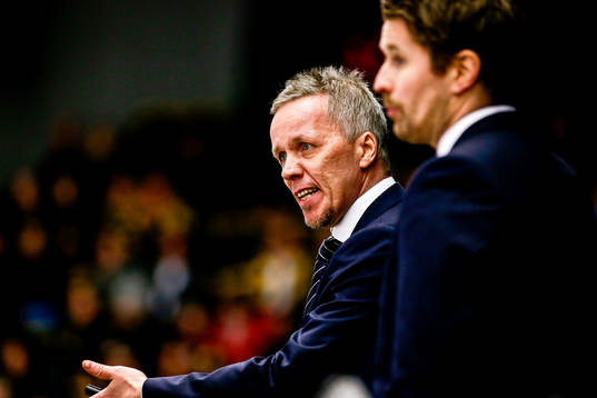Skellefteås tränare Hans Wallson var arg