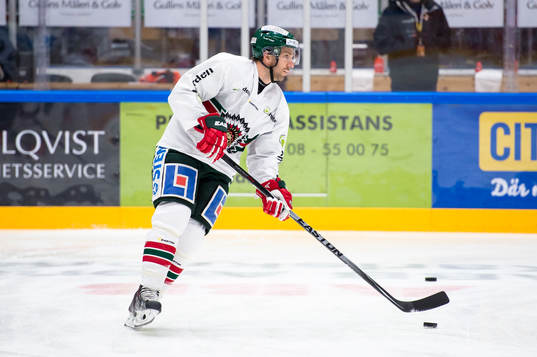 Frölundas Joel Lundqvist värmer upp
