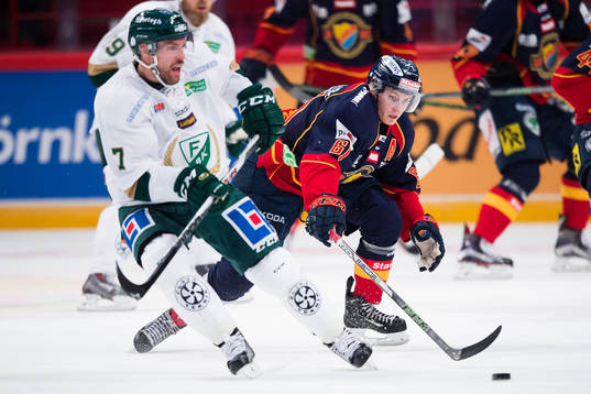 Färjestads Jonas Holös och Djurgårdens Markus Ljungh