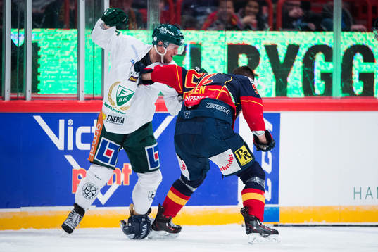 Djurgårdens Mikael Ahlén och Färjestads Ole-Kristian