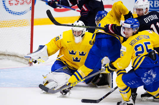 Sveriges målvakt Linus Söderström