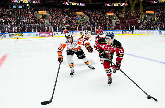 Karlskronas Alexander Bergström och Malmö Redhawks