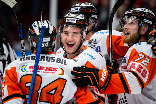 Karlskronas John Henrion (m) jublar
