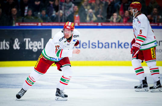 Modos Peter Öberg deppar