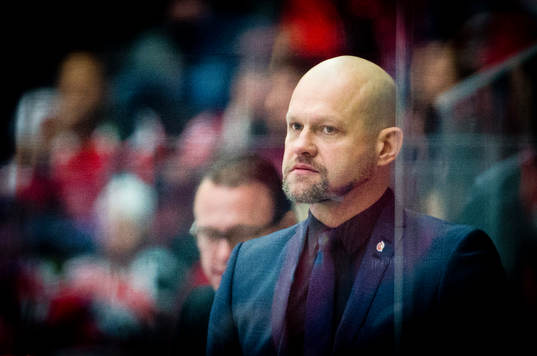 Modos tränare Andreas Johansson