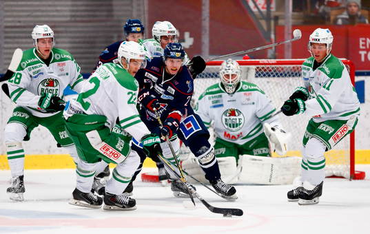 Rögles Sebastian Wännström och Linköpings Vilmos Gallo