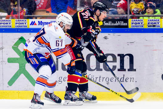 Växjös Linus Fröberg och Luleås Brendan Mikkelson
