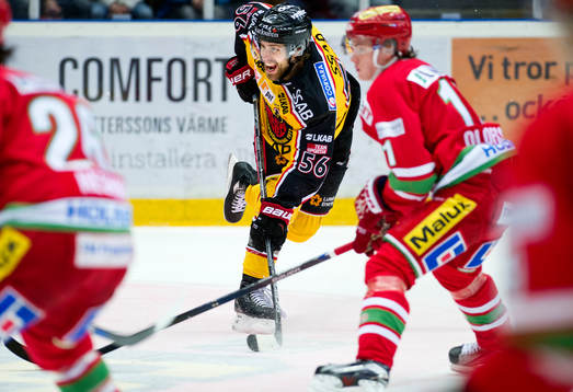 Luleås Jonathan Sigalet och Modos Victor Olofsson