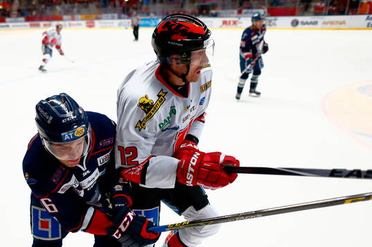 Linköpings Niklas Fogström och Örebros Marko Anttila