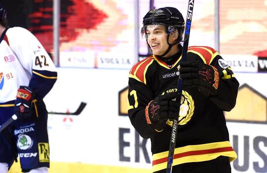 Brynäs Pathrik Westerholm jublar