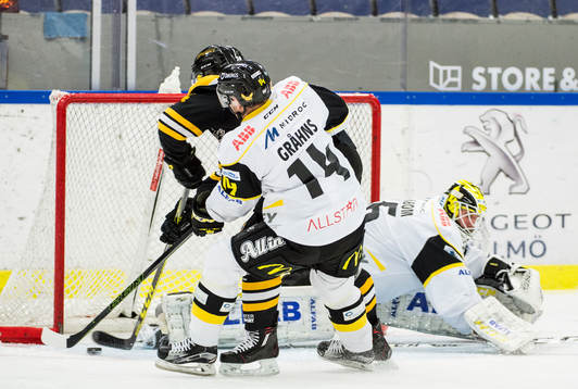 Panterns Pontus Netterberg gör 2-0