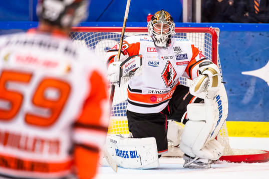Karlskronas målvakt Johan Holmqvist deppar