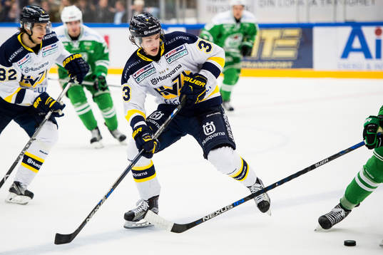 s Niklas Hansson