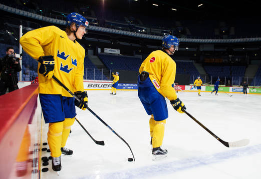 Oskar Lindblom och Jens Lööke på Sveriges träning