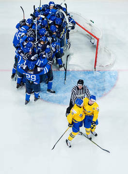 Sveriges Axel Holmström och Adrian Kempe deppar samtidigt