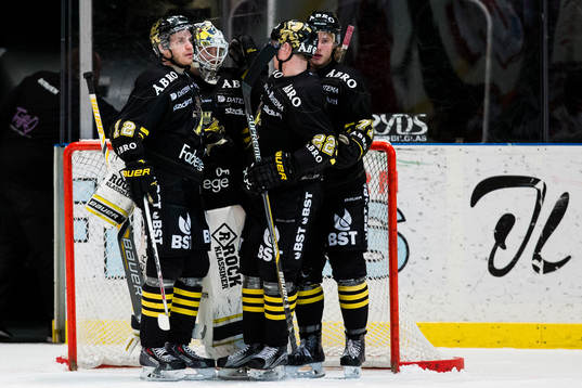s Fredrik Hynning, målvakt Robin Rahm, Jonathan Léman och