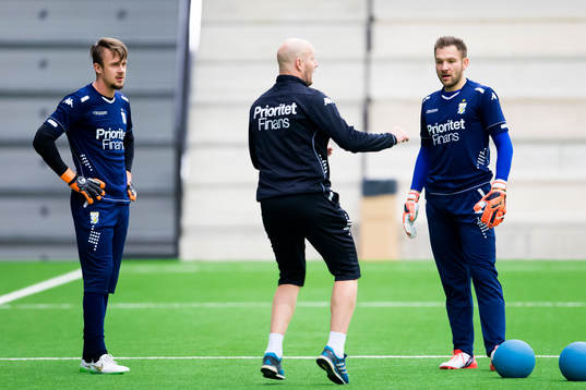 Målvakterna Erik Dahlin och John Alvbåge