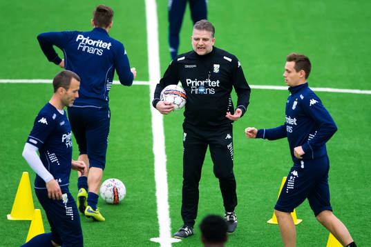 Assisterande tränare Magnus Edlund