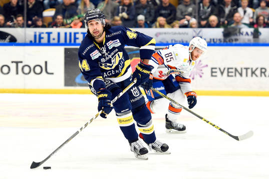 s Ryan O´Byrne och Växjös Liam Reddox