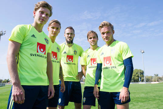 Norrköpings spelare Alexander Fransson, Linus Wahlqvist,