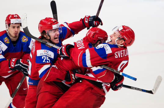 Rysslands Artur Lauta, Alexander Dergachyov, Ivan Provorov