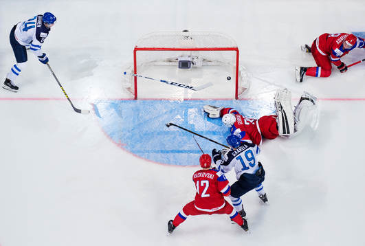 Finlands Kasperi Kapanen skjuter in det matchavgörande