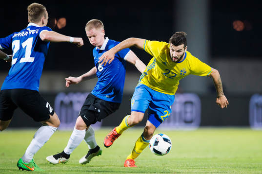 Bläddra bland fler bilder av Fotboll, Vinterturnén, Träningsmatch, Sverige - Estland