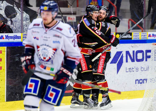 Luleås Karl Fabricius(v) jublar