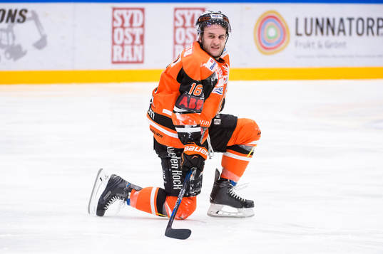 Karlskronas John Henrion  har ont o deppar