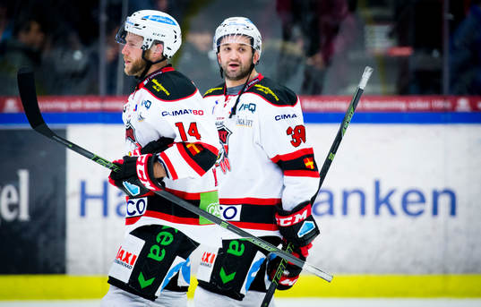 Malmö Redhawks Eric Himelfarb jublar