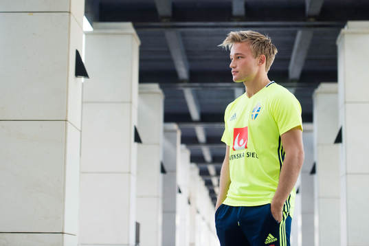 Nicklas Bärkroth