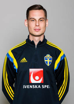 Tränare Daniel Bäckström i P19-landslaget
