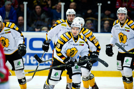 Skellefteås Andrew Calof jublar