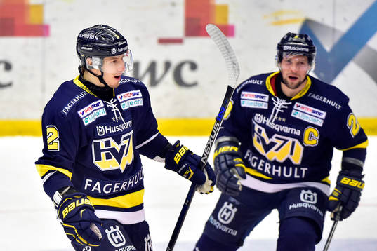 s Kristofer Berglund och Chris Abbott jublar